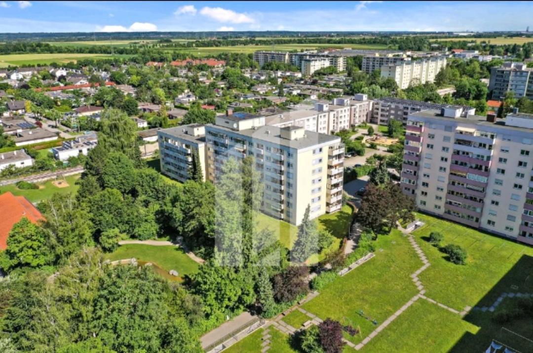 Moderne 3Zimmer Wohnung, In Koenigsbrunn Bei Augsburg Extérieur photo