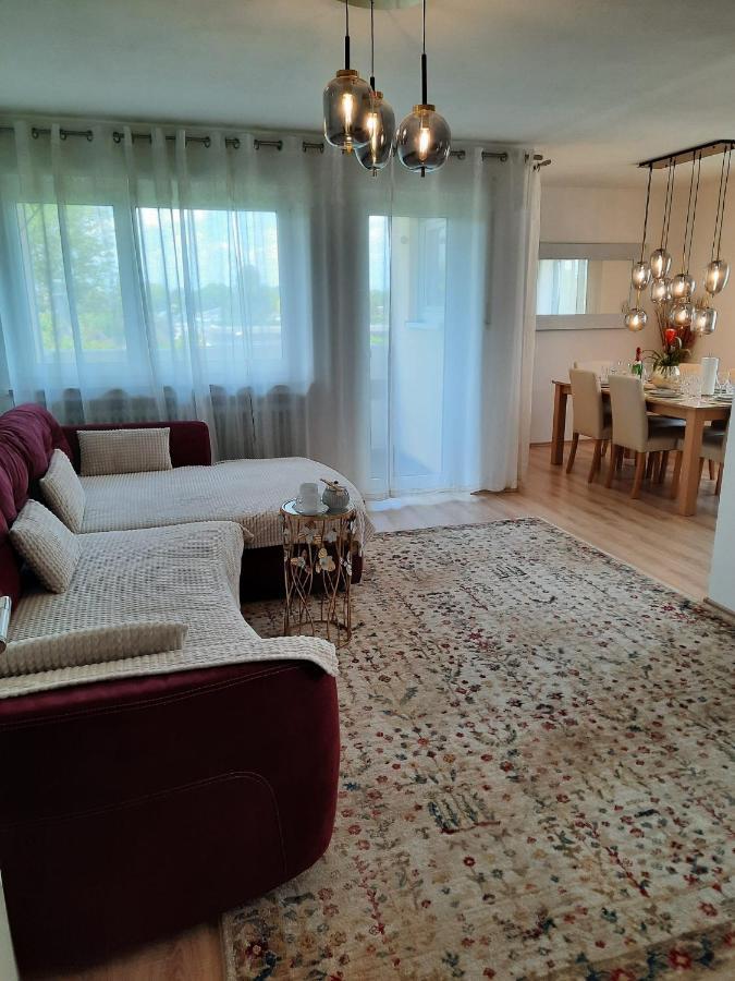 Moderne 3Zimmer Wohnung, In Koenigsbrunn Bei Augsburg Extérieur photo